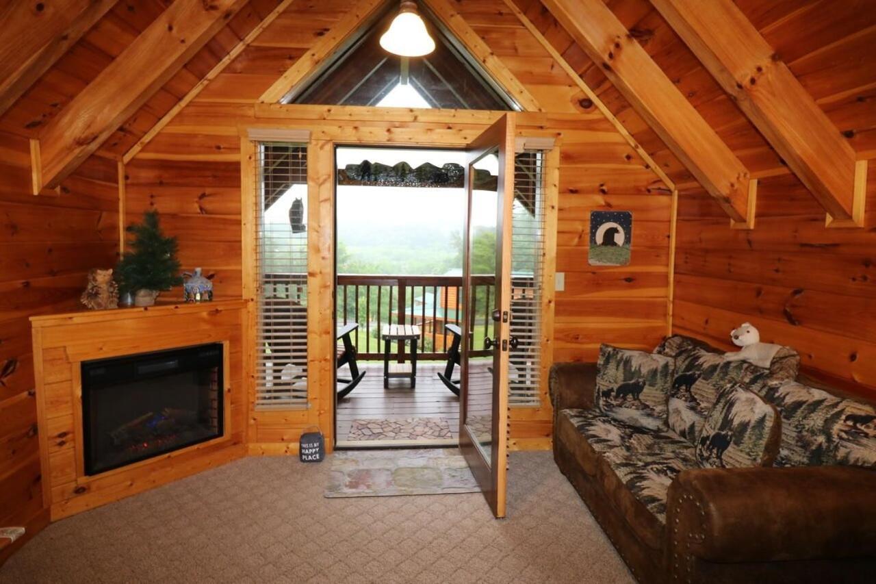 A Stone'S Throw Cabin Villa Pigeon Forge Ngoại thất bức ảnh